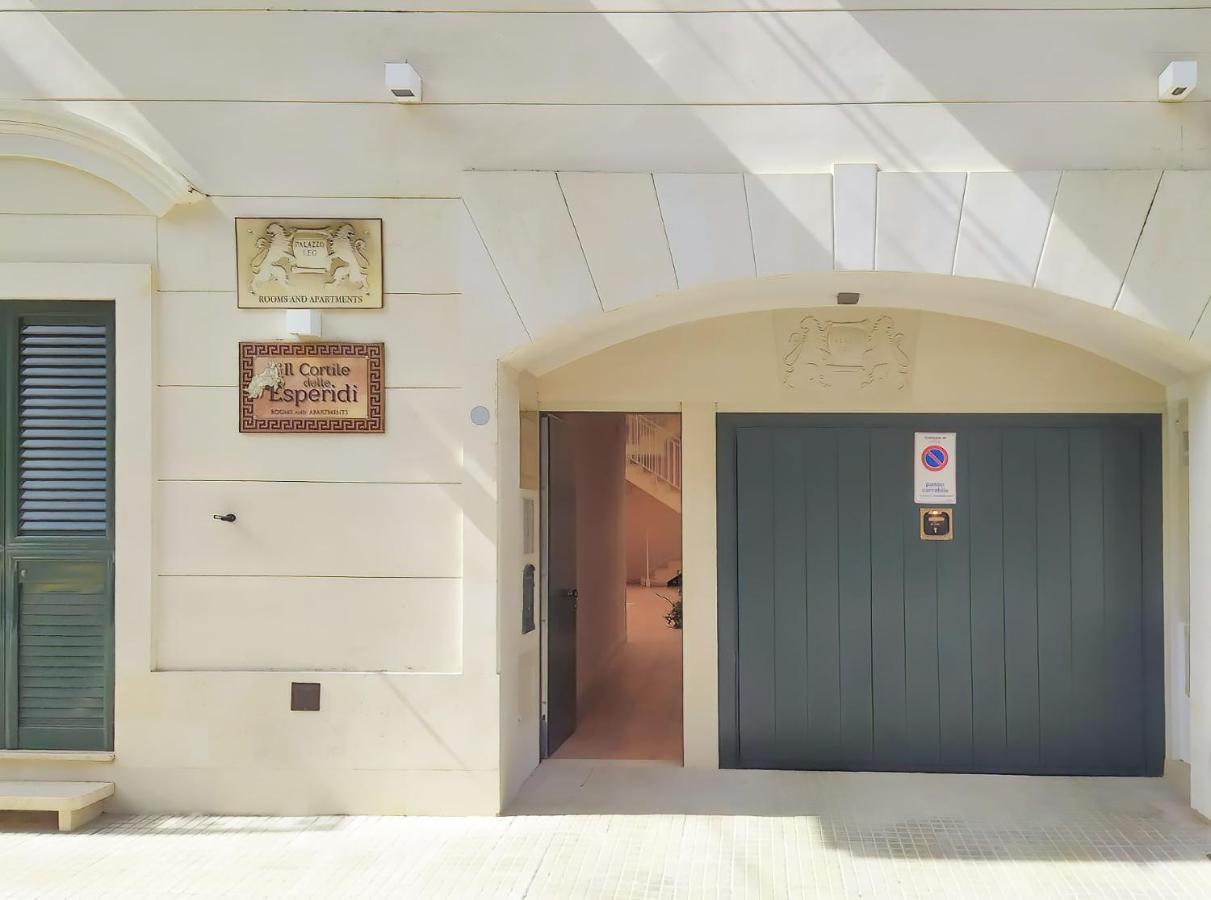 Palazzo Leo Suite And Apartment Лечче Экстерьер фото